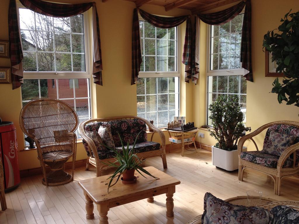 モビル Admiralty House Bed & Breakfast エクステリア 写真